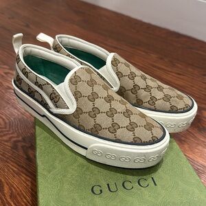 Gucci Tennis GG Supreme Monogram Canvas Women’s Slip on Sneakers
